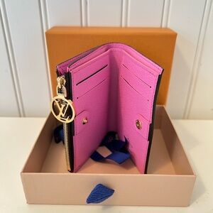 NWT Louis Vuitton Lisa Monogram Rose Lollipop Wallet